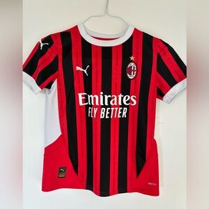 Pulisic Kids soccer jersey: AC Milan Striped Red and Black